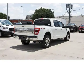 Ford F-150 2021 4x4 King Ranch 4 puertas SuperCrew 6.5 pies. SB
