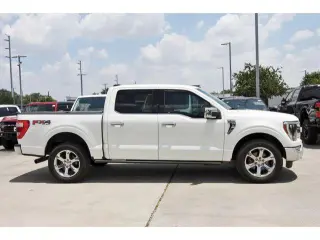 Ford F-150 2021 4x4 King Ranch 4 puertas SuperCrew 6.5 pies. SB