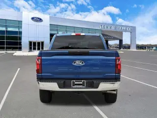 Ford F-150 2025 4x4 XLT 4 puertas SuperCrew 6.5 pies SB