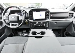 Ford F-150 2025 4x4 XLT 4 puertas SuperCrew 6.5 pies SB