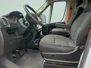 Furgoneta de carga Ram ProMaster 2021 3500 159 WB 3 puertas techo alto carrocería extendida