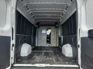 Furgoneta de carga Ram ProMaster 2021 3500 159 WB 3 puertas techo alto carrocería extendida