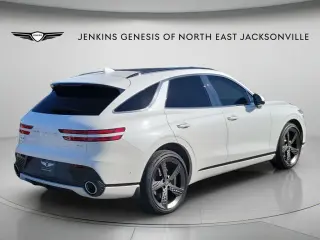 Genesis GV70 2025 AWD 2.5T Estándar 4 puertas SUV