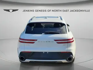 Genesis GV70 2025 AWD 2.5T Estándar 4 puertas SUV