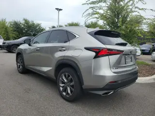 Lexus NX 300 2019 F SPORT 4 puertas Crossover