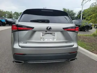 Lexus NX 300 2019 F SPORT 4 puertas Crossover