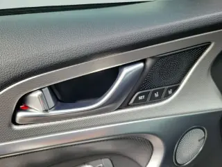 Genesis G70 2026 2.5T Prestigio 4 puertas Sedan