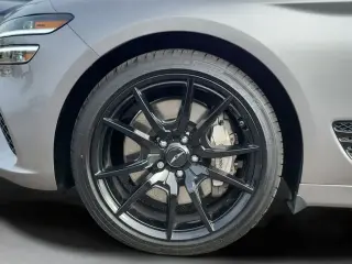Genesis G70 2026 2.5T Prestigio 4 puertas Sedan
