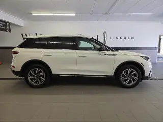 Lincoln Corsair 2024 AWD Premiere 4 puertas SUV