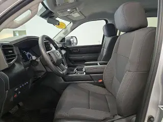 Toyota Tundra 2024 4x4 SR 4 puertas CrewMax Cab Pickup SB