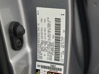 Toyota Tundra 2024 4x4 SR 4 puertas CrewMax Cab Pickup SB