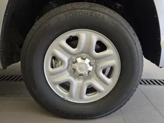 Toyota Tundra 2024 4x4 SR 4 puertas CrewMax Cab Pickup SB