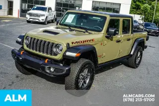 Jeep Gladiator 2026 4x4 Mojave 4 puertas Cabina Crew 5.0 pies. SB