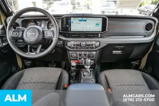 Jeep Gladiator 2026 4x4 Mojave 4 puertas Cabina Crew 5.0 pies. SB