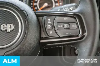 Jeep Gladiator 2026 4x4 Mojave 4 puertas Cabina Crew 5.0 pies. SB