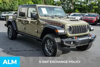 Jeep Gladiator 2026 4x4 Mojave 4 puertas Cabina Crew 5.0 pies. SB