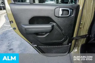 Jeep Gladiator 2026 4x4 Mojave 4 puertas Cabina Crew 5.0 pies. SB