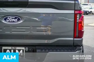 Ford F-150 2025 4x4 XLT 4 puertas SuperCrew 5.5 pies. SB