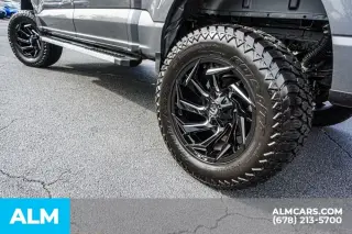 Ford F-150 2025 4x4 XLT 4 puertas SuperCrew 5.5 pies. SB