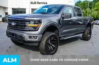 Ford F-150 2025 4x4 XLT 4 puertas SuperCrew 5.5 pies. SB