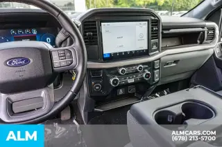 Ford F-150 2025 4x4 XLT 4 puertas SuperCrew 5.5 pies. SB