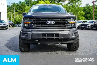 Ford F-150 2025 4x4 XLT 4 puertas SuperCrew 5.5 pies. SB