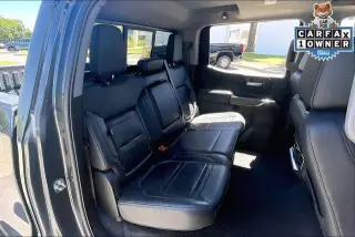 GMC Sierra 1500 2020 4x4 Denali 4 puertas Cabina Crew 5.8 pies. Caja corta