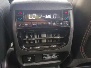 Jeep Grand Cherokee L 2024 Summit 4x4 4 puertas SUV