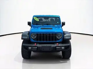 Jeep Gladiator 2024 4x4 Mojave 4 puertas Cabina Crew 5.0 pies. SB