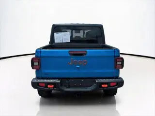 Jeep Gladiator 2024 4x4 Mojave 4 puertas Cabina Crew 5.0 pies. SB