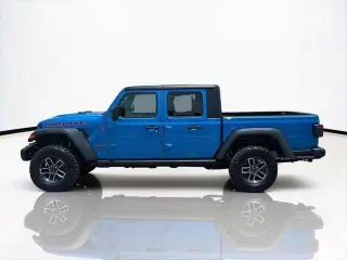 Jeep Gladiator 2024 4x4 Mojave 4 puertas Cabina Crew 5.0 pies. SB