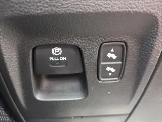 Ram 1500 2024 4x4 Limited 4 puertas Cabina Crew 5.6 pies. Caja corta Pickup