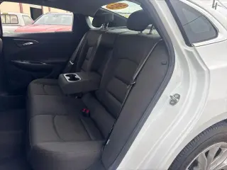 Chevrolet Malibu 2024 LT 4 puertas Sedan con 1LT