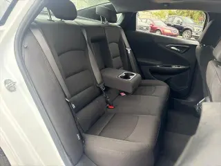 Chevrolet Malibu 2024 LT 4 puertas Sedan con 1LT