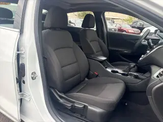Chevrolet Malibu 2024 LT 4 puertas Sedan con 1LT
