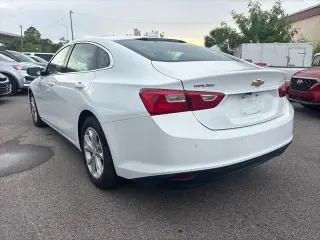 Chevrolet Malibu 2024 LT 4 puertas Sedan con 1LT