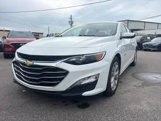 Chevrolet Malibu 2024 LT 4 puertas Sedan con 1LT