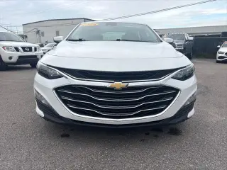 Chevrolet Malibu 2024 LT 4 puertas Sedan con 1LT