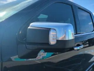 Chevrolet Silverado 1500 2022 4x4 High Country 4 puertas Cabina Crew 5.8 pies. Caja corta