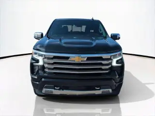 Chevrolet Silverado 1500 2022 4x4 High Country 4 puertas Cabina Crew 5.8 pies. Caja corta