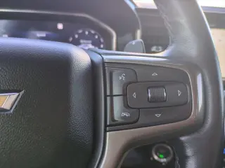 Chevrolet Silverado 1500 2022 4x4 High Country 4 puertas Cabina Crew 5.8 pies. Caja corta