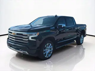 Chevrolet Silverado 1500 2022 4x4 High Country 4 puertas Cabina Crew 5.8 pies. Caja corta