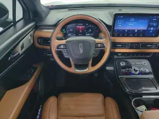 Lincoln Nautilus 2023 AWD Black Label 4 puertas SUV