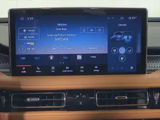 Lincoln Nautilus 2023 AWD Black Label 4 puertas SUV