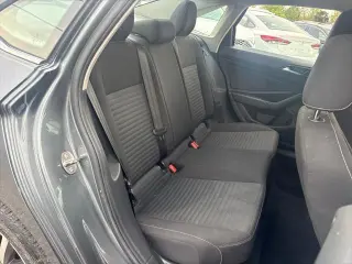 Volkswagen Jetta 2024 S 4 puertas Sedán 8A