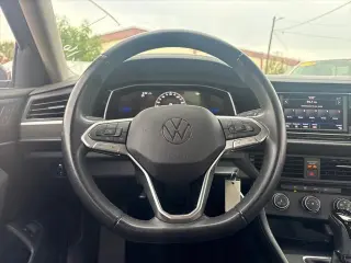 Volkswagen Jetta 2024 S 4 puertas Sedán 8A