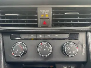 Volkswagen Jetta 2024 S 4 puertas Sedán 8A