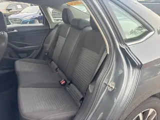 Volkswagen Jetta 2024 S 4 puertas Sedán 8A