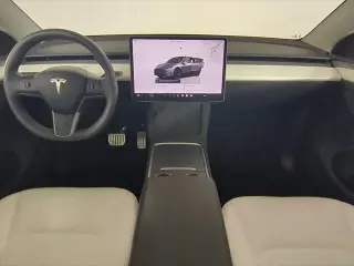 Tesla Model Y 2025 AWD Performance 4 puertas Crossover