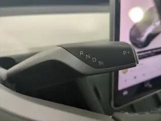 Tesla Model Y 2025 AWD Performance 4 puertas Crossover